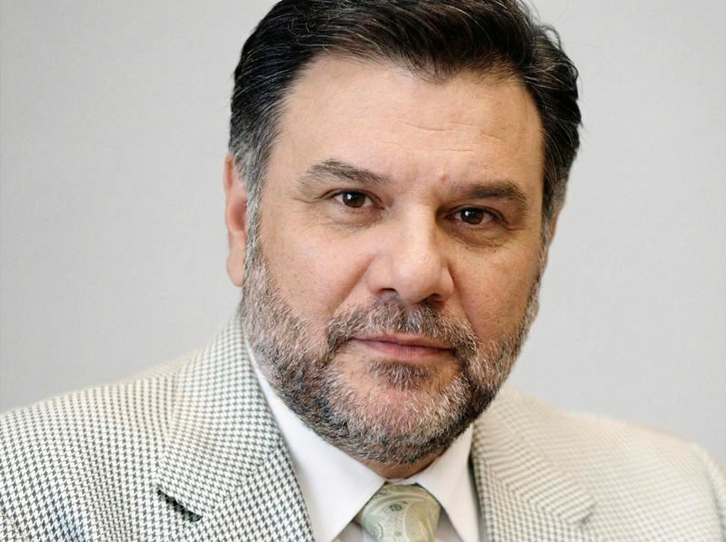 Ειδικός Συναλλαγών Pavlos Krevantorix 